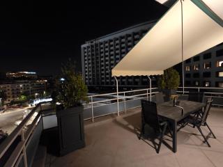 Ventiri RoofTop Luxury Suite 4, Central, Near Hilton - 8