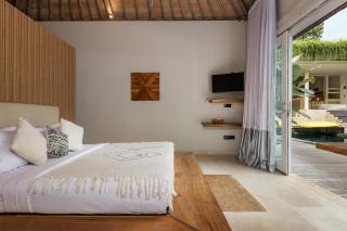 Villa Reina by SooBali - Spacious & Modern near Canggu with Butler-Cook, Private Pool and Tropical Gardens - 7