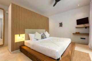 Villa Reina by SooBali - Spacious & Modern near Canggu with Butler-Cook, Private Pool and Tropical Gardens - 8