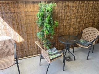 Lakeside Stays Yamba Pet Friendly - 1