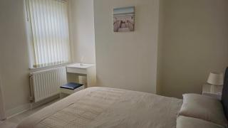 2 Bed Cottage Retreat in central location - 2