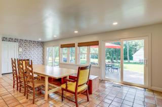 Riverfront Gem with Fire Pit in Eden - 4