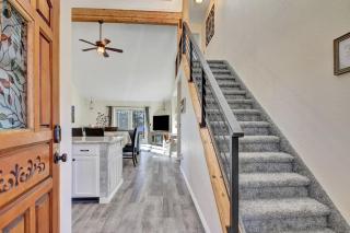 The Downtown Nugget - pet friendly comfortable - 4