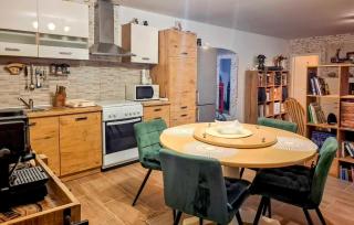 1 Bedroom Nice Apartment In Zaton - 5