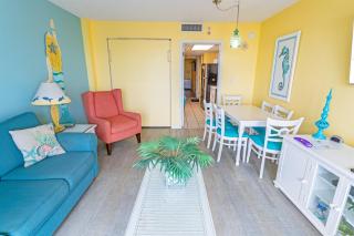 New Oceanfront Condo Direct Oceanfront at Baywatch - 4
