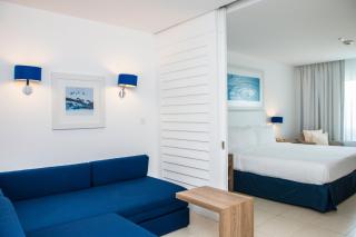 Holiday Inn Acapulco La Isla by IHG - 1
