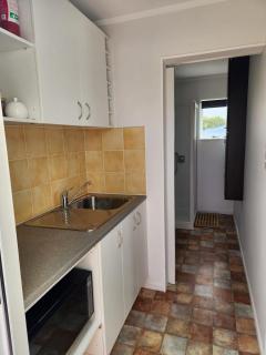 Cosy Studio Unit on Longview - 2