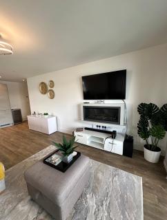 Waterfront luxury apartment - 5