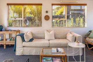 The Onetangi Gathering - Beach, Family, Connection -  - 4