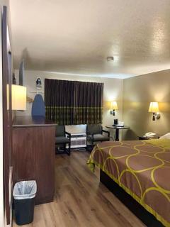 Super 8 by Wyndham Ogden, Utah - 1