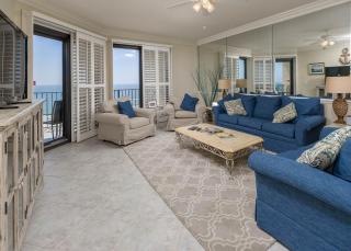 Phoenix VI 61103 condo - 4