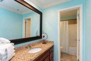 Phoenix VI 61113 condo - 2