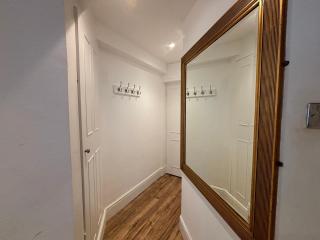 Bright Studio Flat with Private Patio Fulham - 4