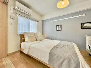 Luana Lea Karate Kaikan Mae - 1