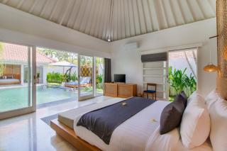 Delight 2br Villa Fully Furnished In Seminyak - 7