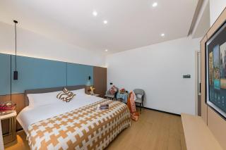 Seaview Hotel - 1