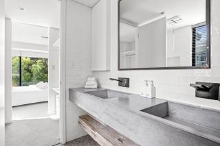 Beach Box I Private Properties - 3