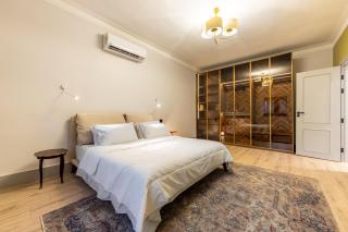 Luxury Apartment with Nile River Views - 8