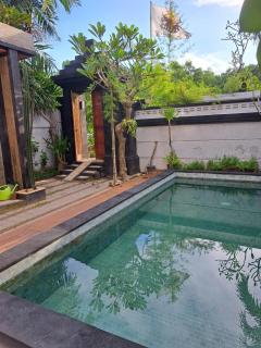 Karmani Villa Managed by Alyssa Villa Management - 8