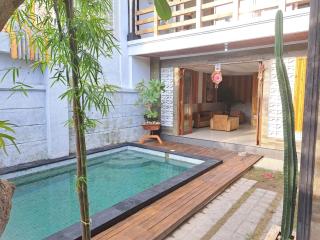 Karmani Villa Managed by Alyssa Villa Management - 7