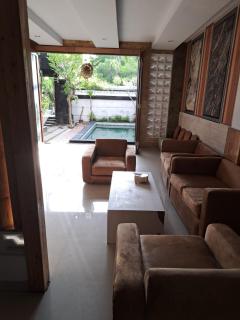 Karmani Villa Managed by Alyssa Villa Management - 2