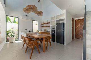 Villa EZRA AZUL - 2 BDRM Lush Garden & Pool View - 4