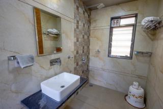 RainMist Villa 4BHK Luxury Villa with Private Pool - 8