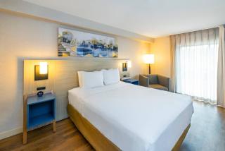 Comfort Inn - 6