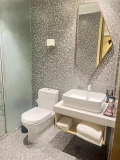 Zprime智尚臻选杭州西湖延安路湖滨酒店 - 4