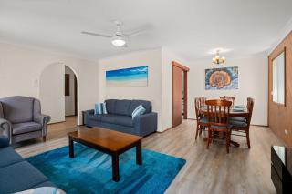 Blakeys Bungalow by Experience Jervis bay - 9