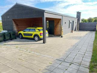 Holiday Idyll With Nature And City Nearby - 0