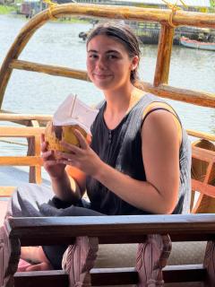 Thara's Houseboat - 6