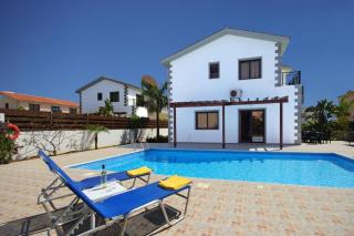 Villa Coral Christina by Villa Plus - 4