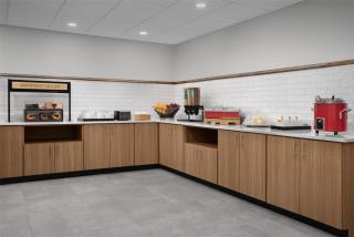 Hampton Inn & Suites Tupelo/Barnes Crossing - 2