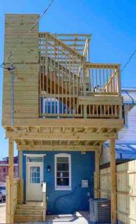 Downtown upper canton 3 bdrm 3 bath home with rooftop and parking pad - 6