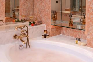 Presidential Suite | 5 min BTS, Sun-Room| 159sqm - 7