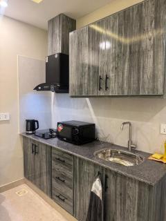 Oro Stays Modern 1BR Self check in, Netflix, Smart lock - 1