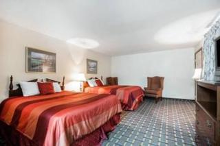 Villa Inn - 1