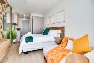 One Rosebank Luxury Escape - 9
