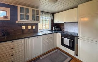 Nice Home In Østby With House A Panoramic View - 5