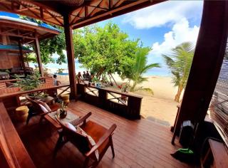 Pantai Naama Bungalow - 0