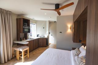 Boutique Studio VO38 - 2