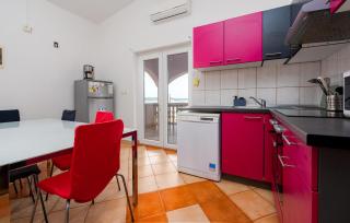 Cozy Apartment In Maslenica With Wifi - 7