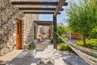 Mare Monte Luxury Suites - 7
