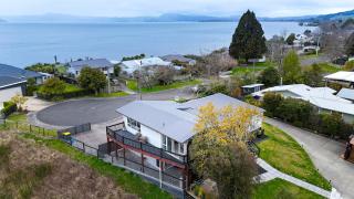 Kiwi Retreat By Aotearoa Escapes - 2