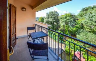 3 Bedroom Awesome Apartment In Monte San Savino - 1
