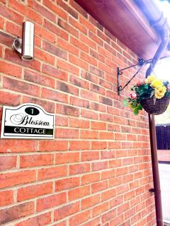 Blossom Cottage - 0