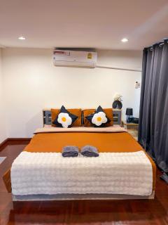 4BR 10PAX Ensuite Near EmQuartier Emporium Emsphere - 2