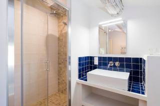 Villa Les Chênes avec piscine dans un domaine viticole 5 suites 11 pers - 5