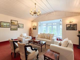 Sereniva Orange Grove Bungalow - 2
